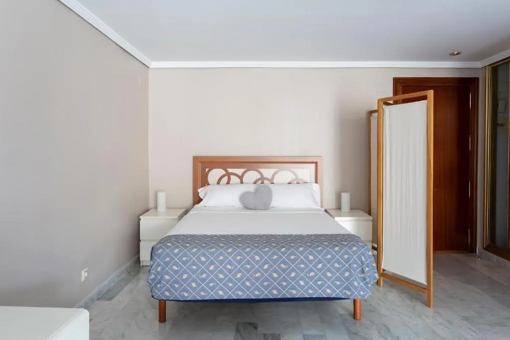 Apartamento Luminosity Square Studio. Francos 14 Sevilla España